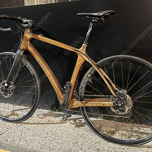 Renovo Glenmorangie 오크통제작 프레임 로드바이크. 50대 한정판