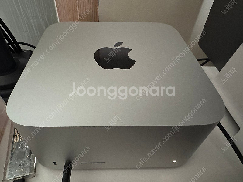 Apple M4 Max 칩(16코어 CPU, 40코어 ...--2