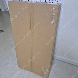 (미개봉) 삼성 삼탠바이미 신형 M8 32인치 (화이트) + LDL 마운트 무빙스탠드