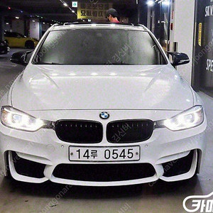 [BMW]3시리즈 (F30) 320d M 퍼포먼스 에디션2015 년식 흰색 저신용 중고차