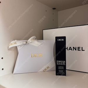 디올 포에버 글로우 맥시마이저 212 튀튀