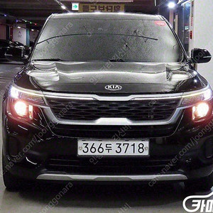 [기아]셀토스 디젤 1.6 2WD 프레스티지 (5인승)2020 년식 검정색 저렴한 중고차