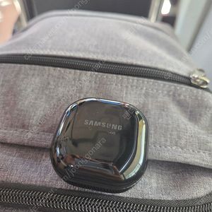 갤럭시 버즈 라이브 왼쪽+본체