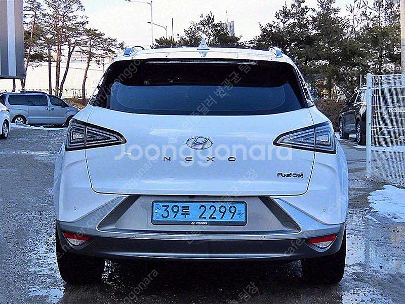 현대 넥쏘 중고 흰색 2019년식 프리미엄 법인차량 세...--5