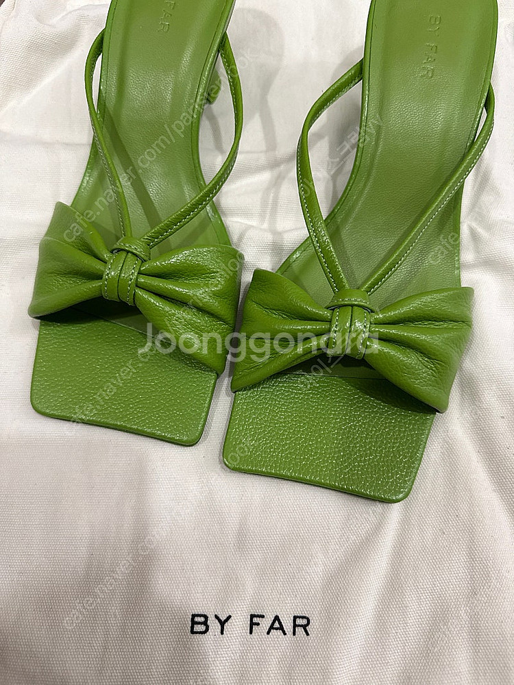 BY FAR 샌들 37 새상품(그레인 램스킨)--1