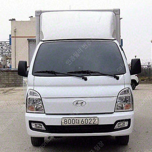포터2 중고차 내장탑차 중고 포터 중고차 2022년식 23,095km 슈퍼캡/초장축/(CRDi) 스타일 개인사업자 차량구매
