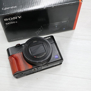 소니 RX100 M6 , 캐논 G15