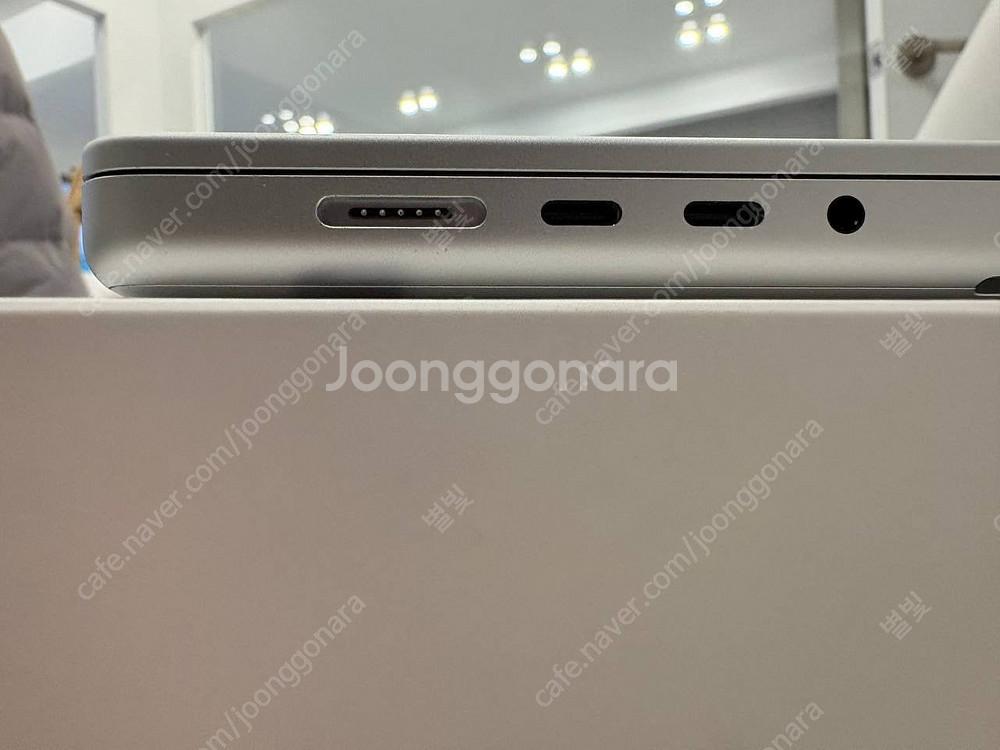 맥북 프로 16 M1 PRO 16Gb, 512Gb 실버--1