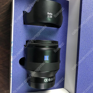 소니 칼짜이즈 바티스 25mm f2 렌즈