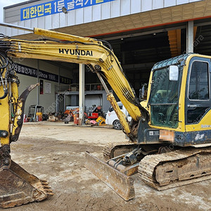 현대 R55i산 2011년식 딱따구리집게 회전라인 02 중고굴삭기