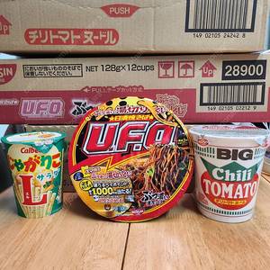 닛신 UFO 야키소바, 컵누들 칠리토마토, 자가리코L 팝니다.