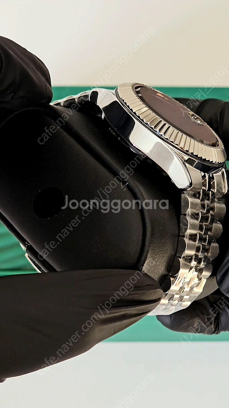 갤럭시워치4 클래식 42mm R사 데이저스트 실버 흑판...--3