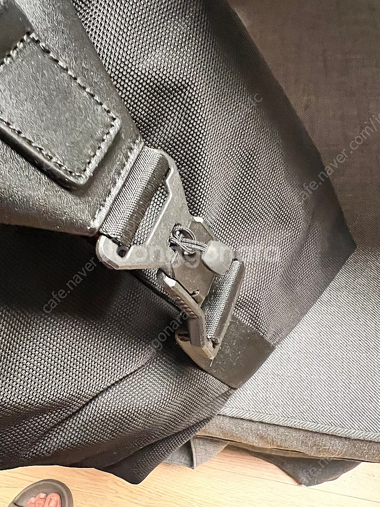 PXG 다크니스 보스턴백 한정판--5