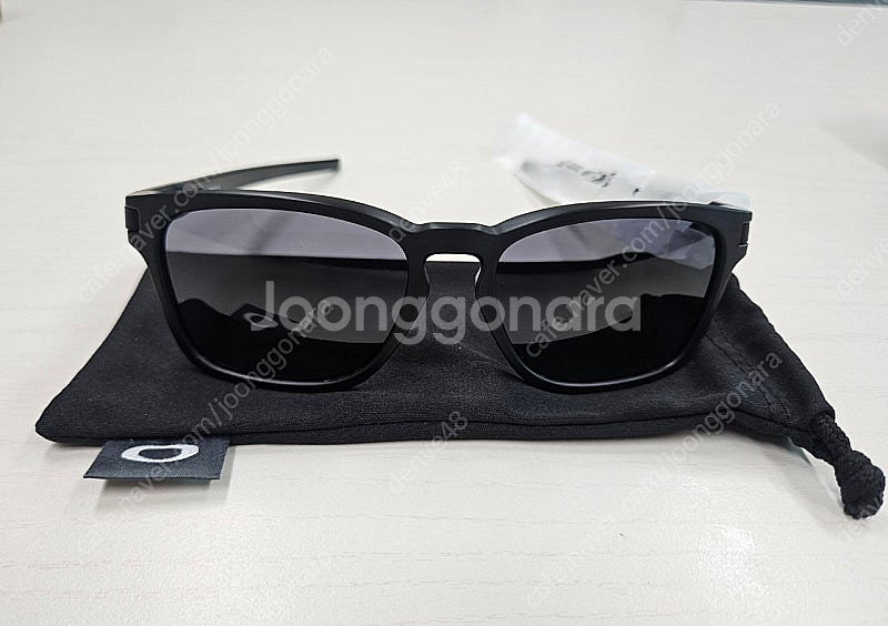 오클리 선글라스 래치 스퀘어 아시안핏--1