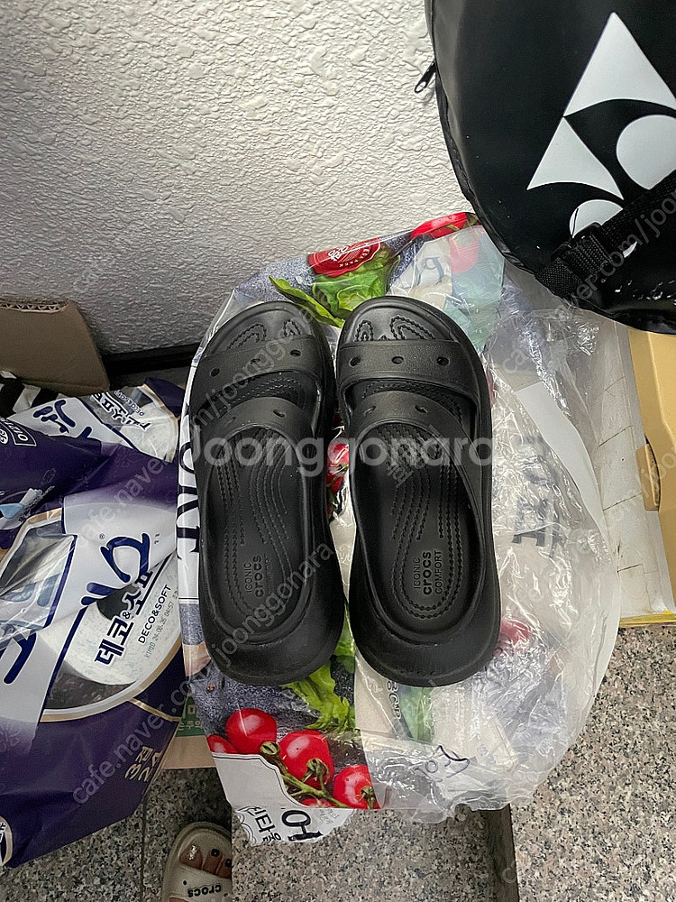 크록스 크러쉬 샌들 블랙--0