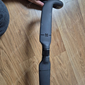 3T 에어로기아이아 LTD 핸들바 42cm 판매