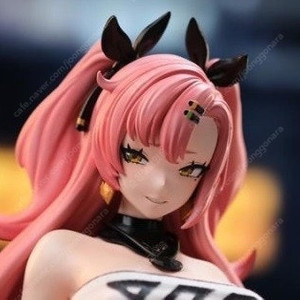 K9 Studio 니콜 데마라 피규어 팝니다.