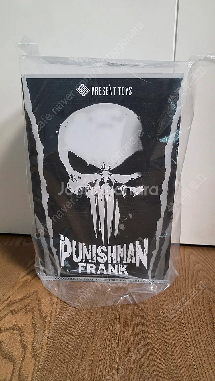 프레젠트토이 퍼니셔 피규어--1