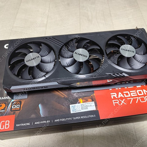 기가바이트 RX7700XT 12GB (안전거래 가능)