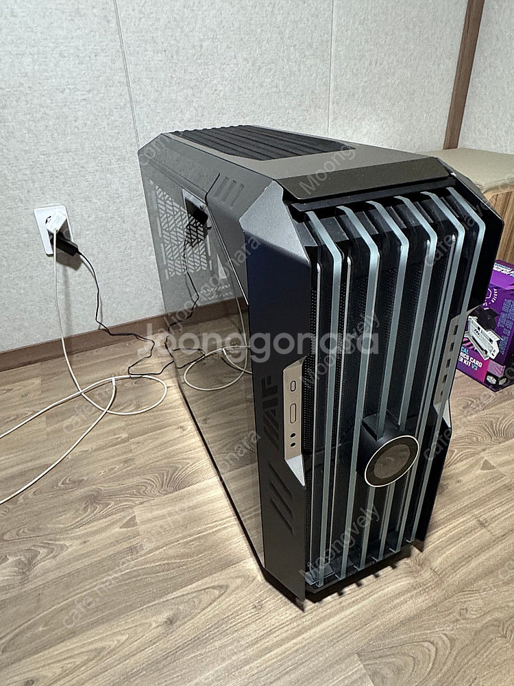 쿨러마스터 HAF 700 EVO 빅타워 케이스--3