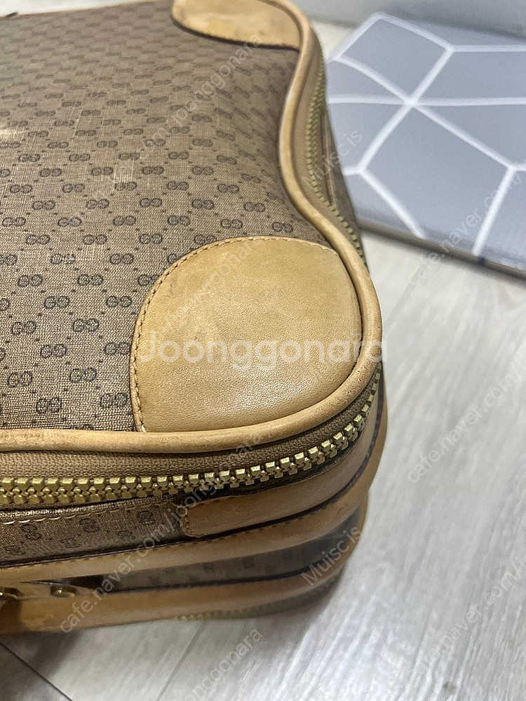구찌 빈티지 GG 패턴 여행 가방 (정품) 희귀 옛날에...--3