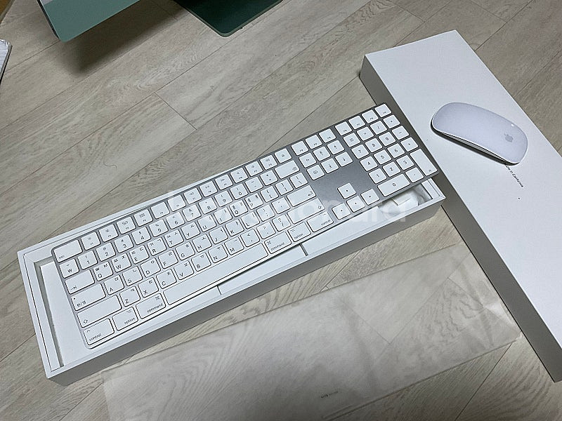 아이맥 24인치 M1 2021 8GB 256GB 4포트...--1