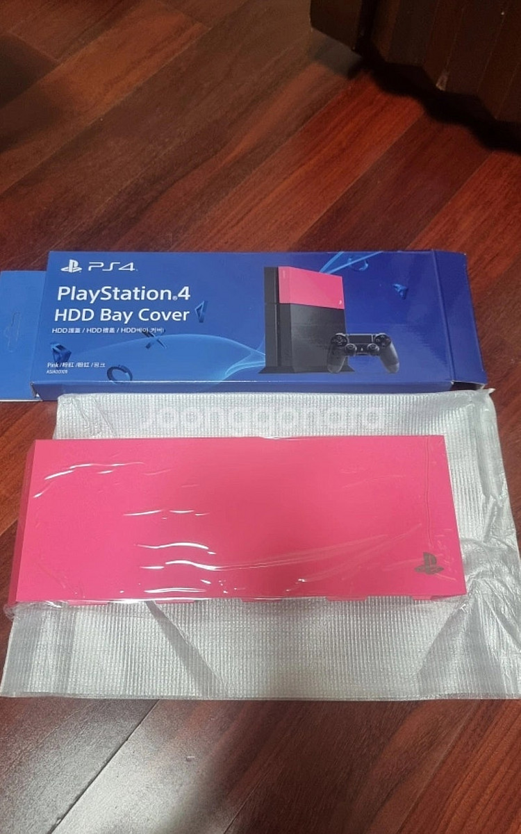 ps4 언차티드4 + 하드디스크 커버 새제품--1