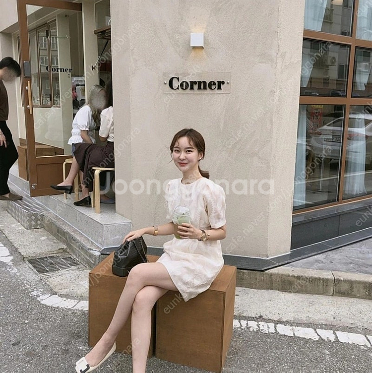 페이지유 아이보리 퍼프 미니 원피스 썸제이 프레쉬라벨 ...--1