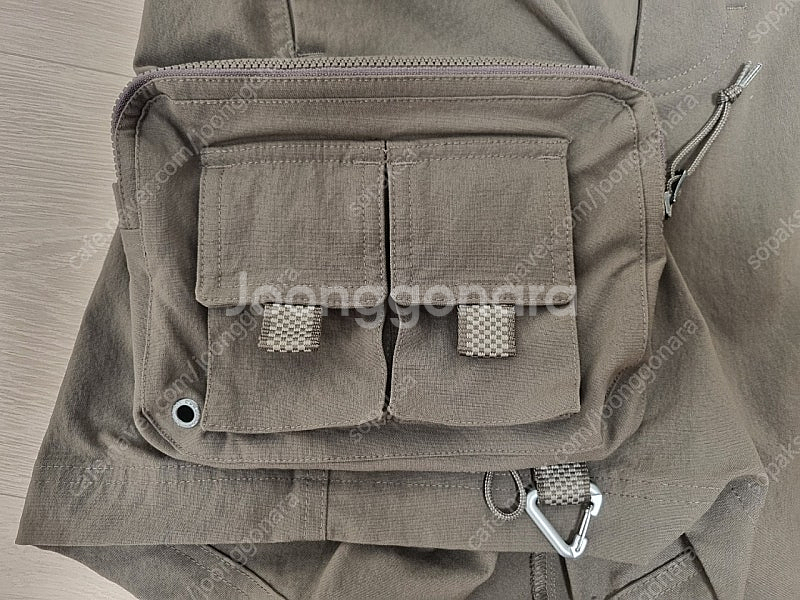 [M] 나이키 ACG 카고 쇼츠 아이언스톤--3
