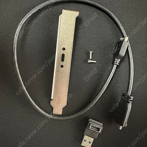 USB 3.2 10Gbps A키 20핀(Type E) 헤더 40cm 케이블 + USB 3.0 Type A 컨버터 팝니다.