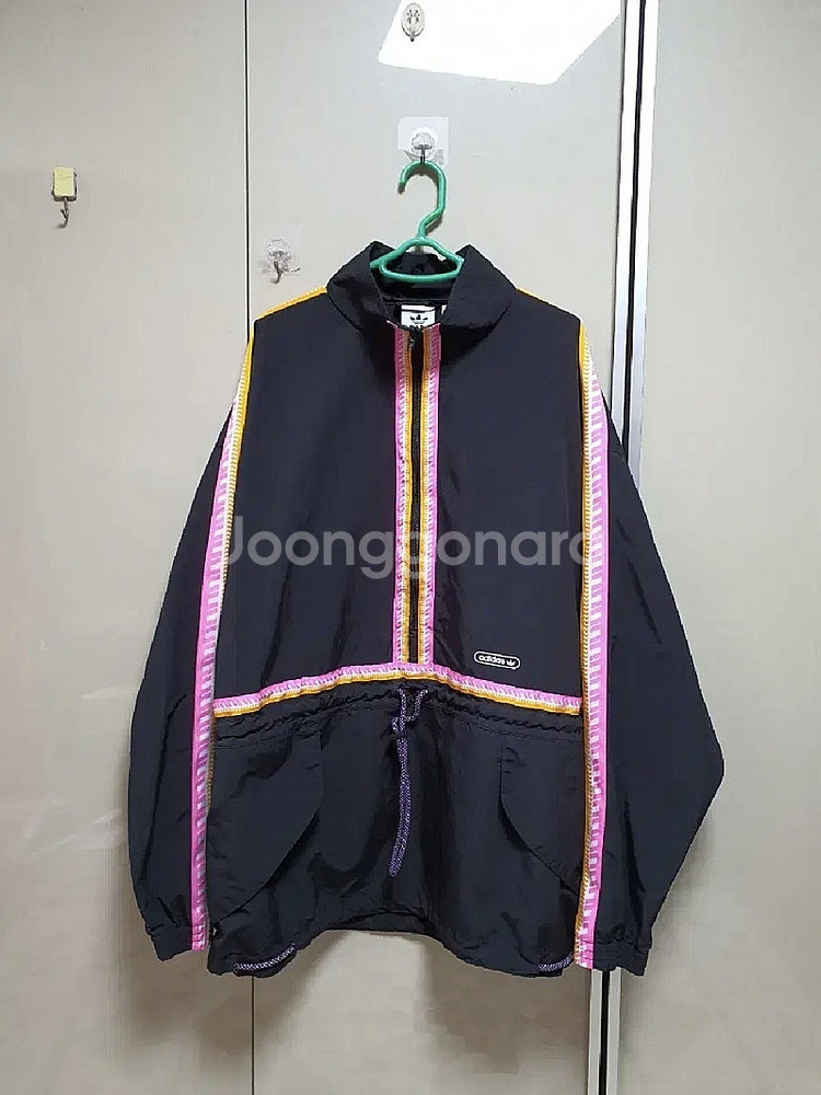 아디다스 테이프드 아노락(3XL,115)//3만원--1