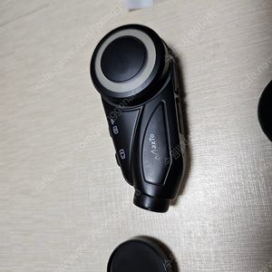 Maxto M3 신형 오토바이 인터콤 팝니다.