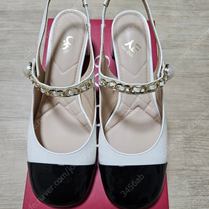 고세(GO-CCE) 여성 샤이닝 메리제인 슬링백힐 4CM GEO3S072 (245mm)