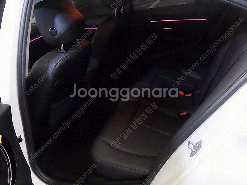 BMW 3시리즈 중고 BMW 320d 중고승용차 3시리...--8