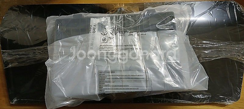 삼성티브이거치대 BN96-31876A--4