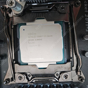 i7 5820k + 기가바이트 X99 + DDR4 32GB 택포