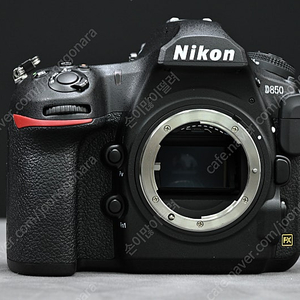 니콘 D850 + 70200 VR 2 판매합니다 완전 민트 급 바디 보증 많이 남음