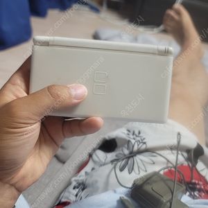 닌텐도 ds lite 화이트 판매