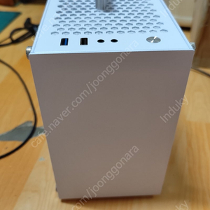 라이젠 7800X3D SFF 반본체 팝니다.