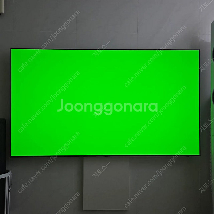 삼성 oled 4k 77인치 TV 팝니다--3