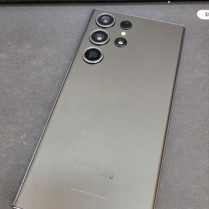 갤럭시S23울트라 블랙 256GB 무잔상 상태좋은 중고56만팝니다