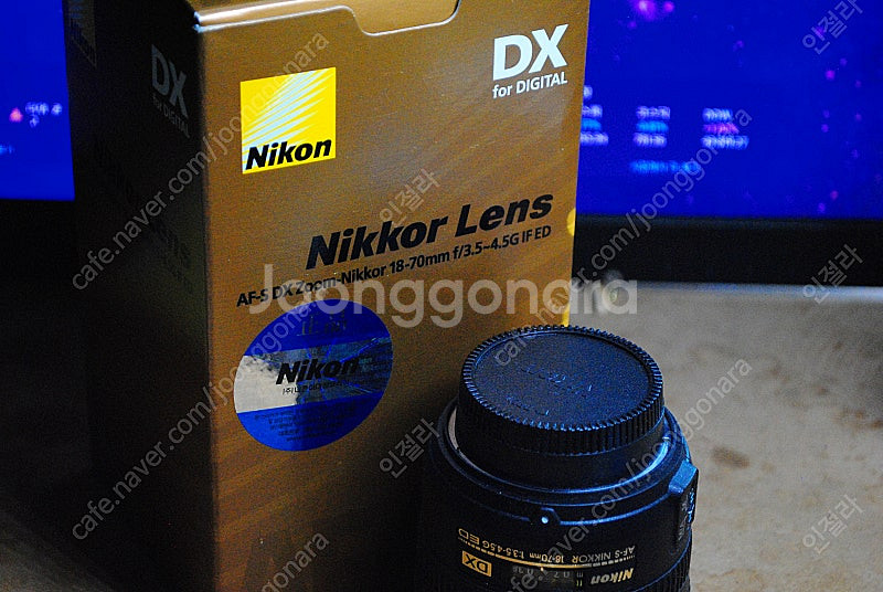 니콘 d3000 + af-s dx18-70mm--5