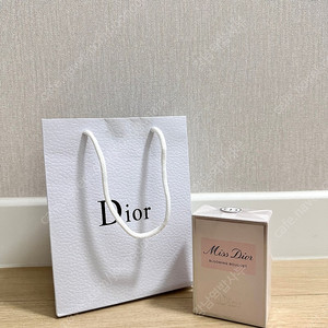 미스 디올 블루밍 부케 50ml EDT 미개봉
