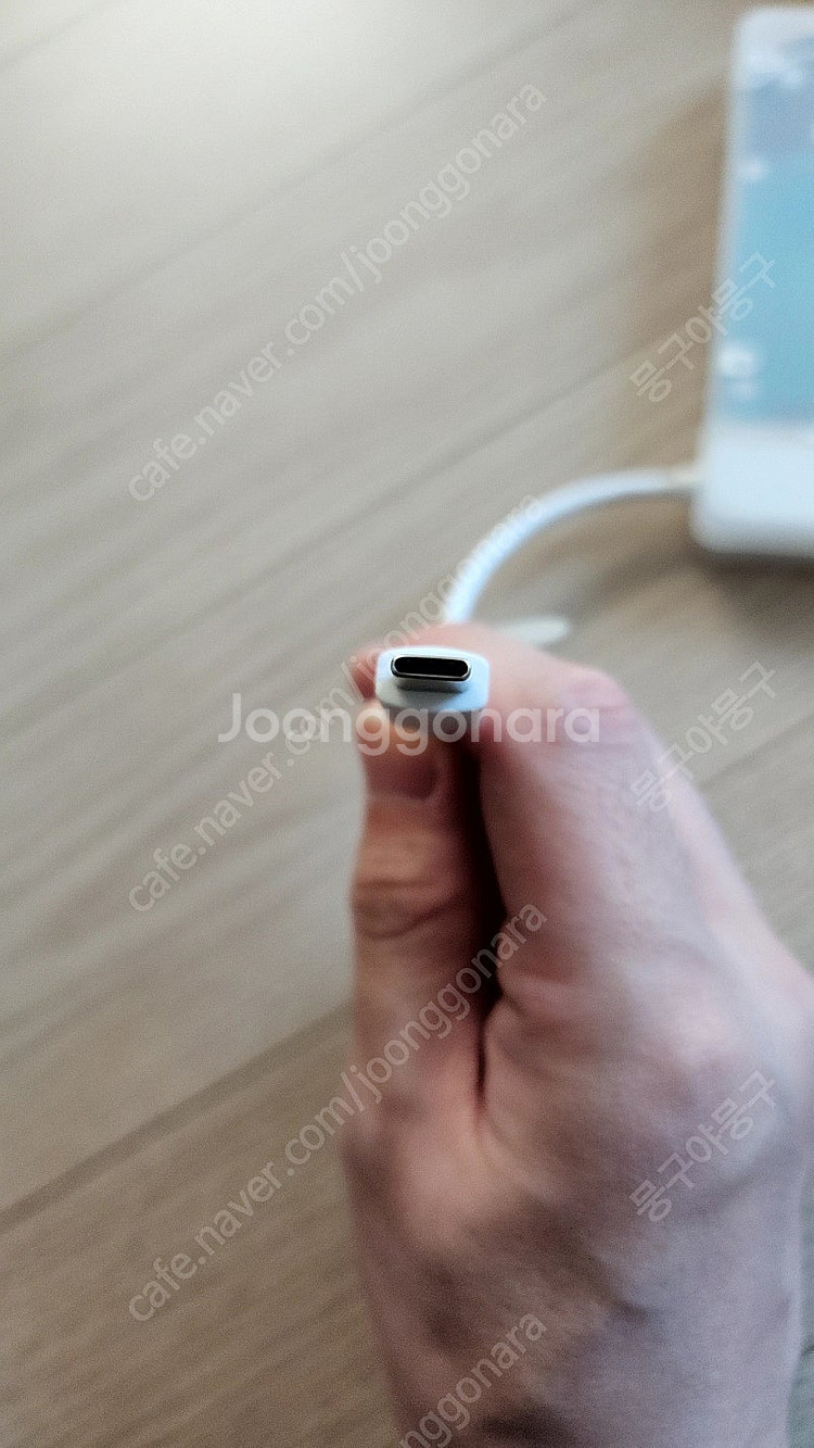 깨끗 외장하드 C타입 1TB 1테라 팝니다 휴대폰 노트...--2