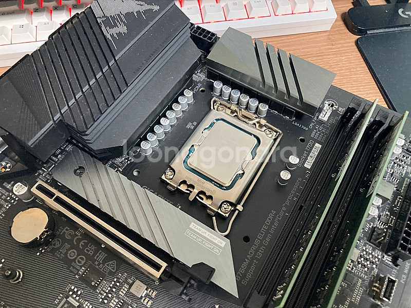 인텔 정품 i7-13700k , 기가바이트 B760M ...--3