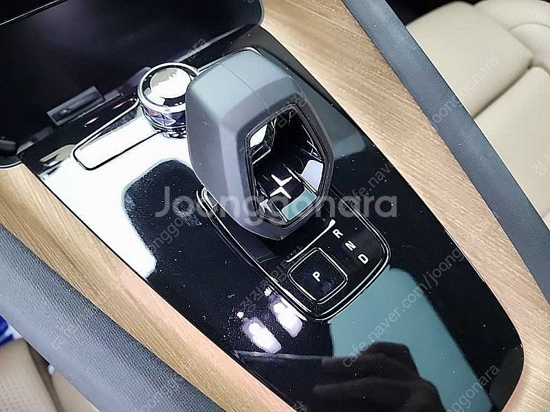 폴스타 폴스타2 롱레인지 듀얼모터 중고차 최저가 판매합...--7