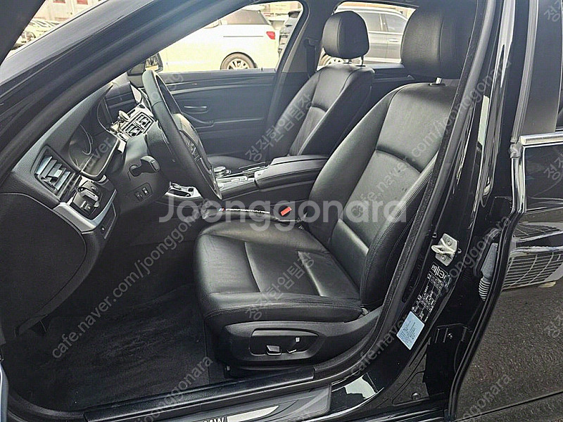 BMW 5시리즈 (F10) 520d 중고차 선착순 판매...--8