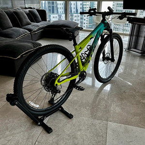 2020 트렉 슈퍼칼리버 9.7 “S” TREK SUPERCALIBER MTB