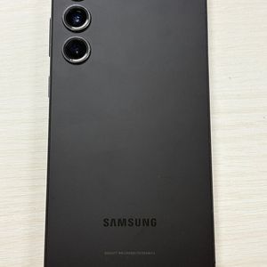 갤럭시 S23플러스 블랙색상 256용량 상태좋은 무잔상 미파손 단말기 39만 판매합니다