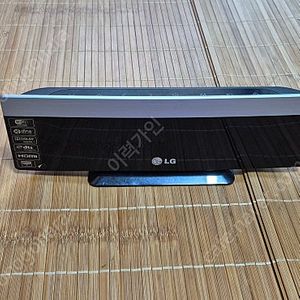 LG 아트 시네마 art cinema wi-fi dp1.디빅스플레이어. DVD플레이어.동영상플레이어.usb플레이어